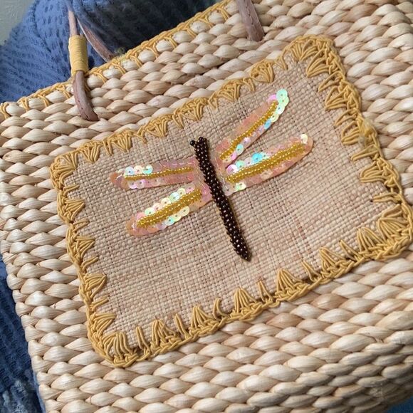 1990’s handwoven corn husk mini tote bag with a dragonfly appliqué and a yellow - Picture 10 of 16